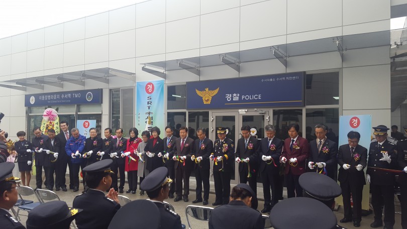 5c3f0dfa91e84981ad889fe49b0ffcff_1481156