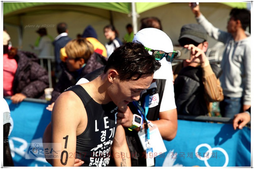 e4bd2dc16a23b316e382d91e00df522c_1509936